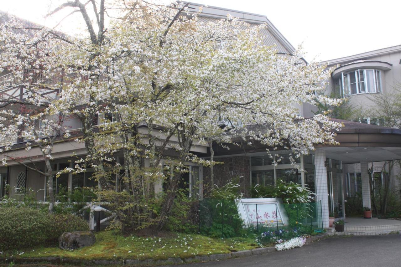Hotel Sansuiso Yamanakako Luaran gambar